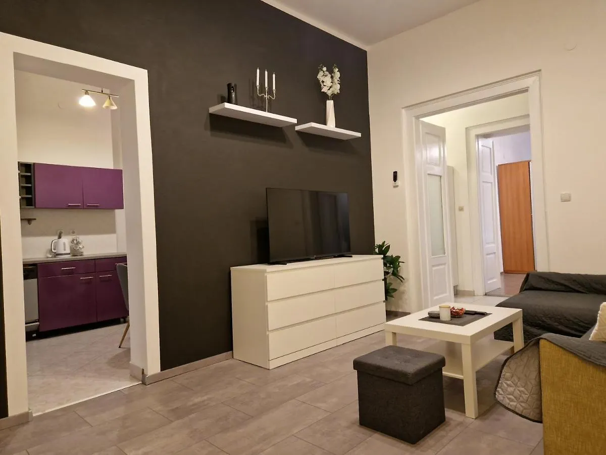 Apartment Toni Pula